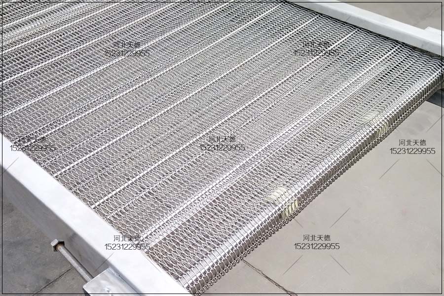 網(wǎng)帶輸送機(jī)