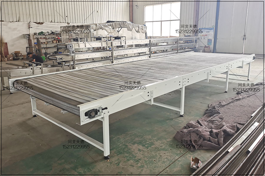 不銹鋼網(wǎng)帶冷卻輸送線輸送機(jī)